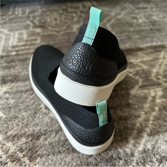 NWOT Vionic Sidney Knit Slip On Shoes Black Orthotic Arch Support Sneakers 9.5 - Picture 6 of 6